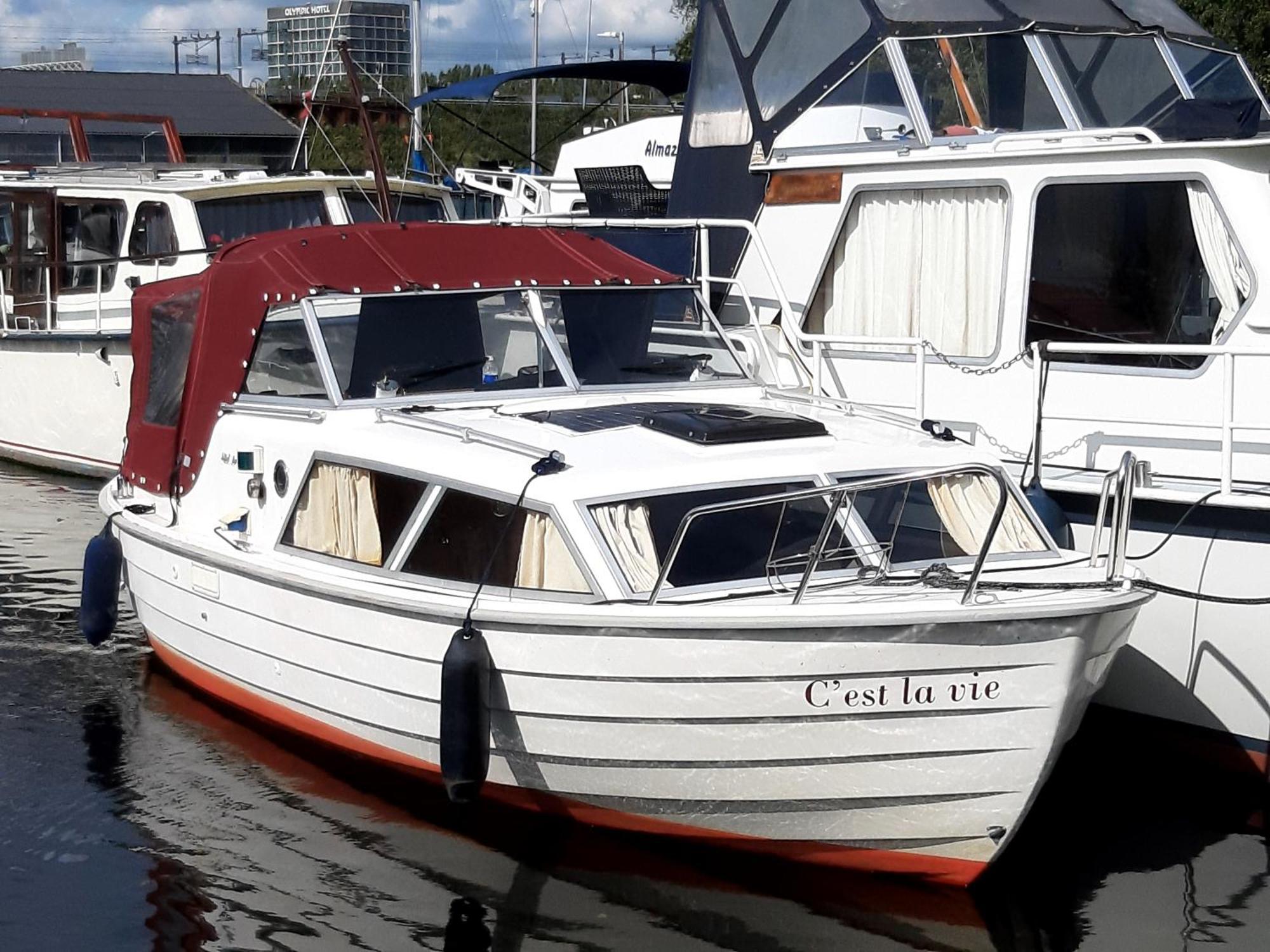 Motor Yacht Amazone Hotell Amsterdam Exteriör bild